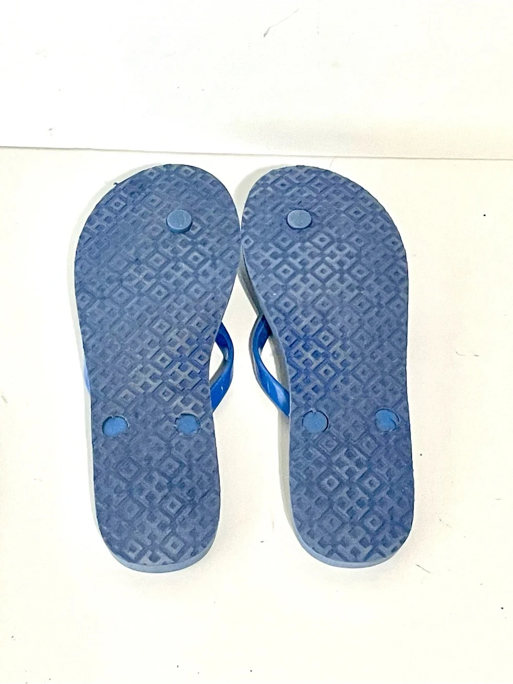 Tory Burch Blue Patterned Thong Sandals with Green Logo Accents Size 6